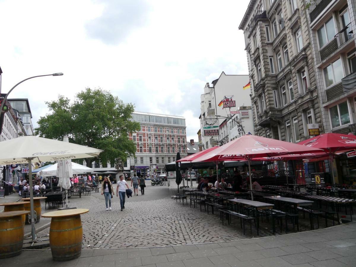Sleep In Hamburg St. Pauli Hamburgo Exterior foto